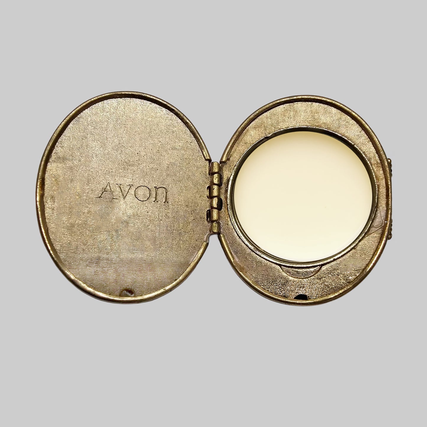 HOUSE OF GOOD MERCANTILE Amber Stone Perfumed Brooch