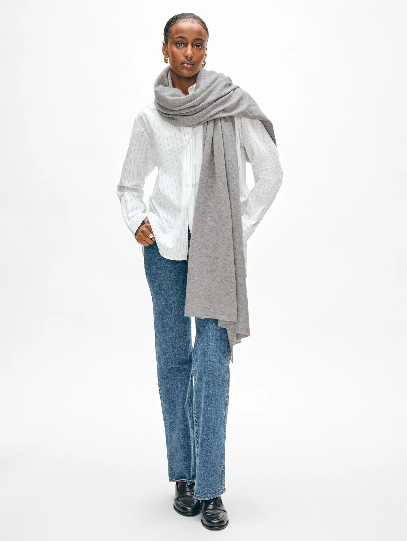 WHITE & WARREN Cashmere Travel Wrap