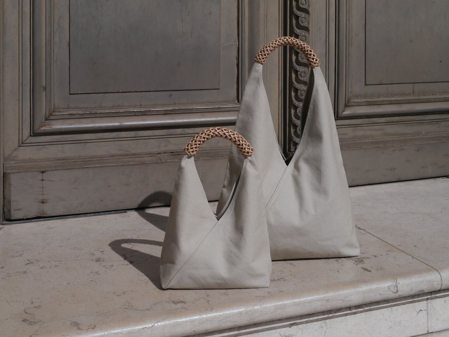 KAMARO'AN Woven Triangle Bag