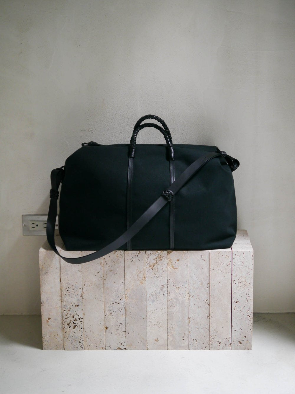 KAMARO'AN Woven Duffle Bag
