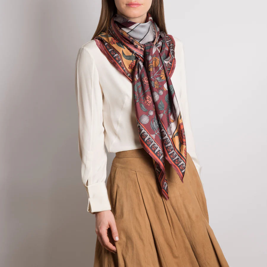 SABINA SAVAGE Tipu's Hound Large Silk Scarf