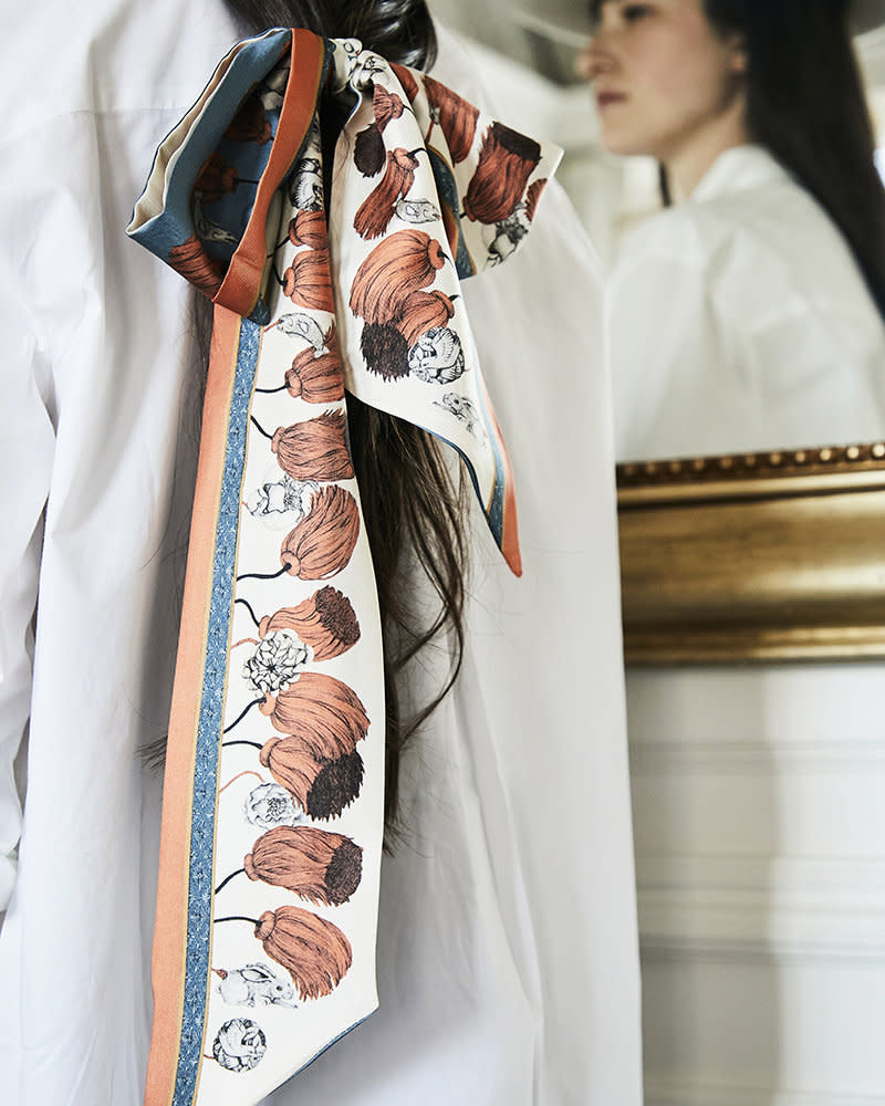 SABINA SAVAGE The Rooster's Dance Ribbon Scarf