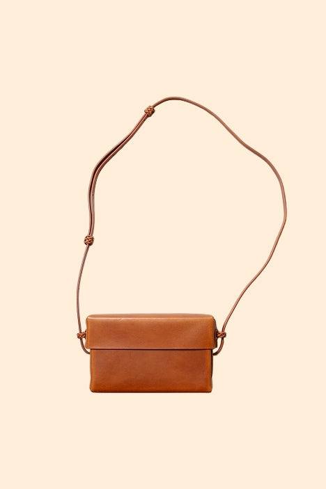 KAMARO'AN Woven Lid Bag