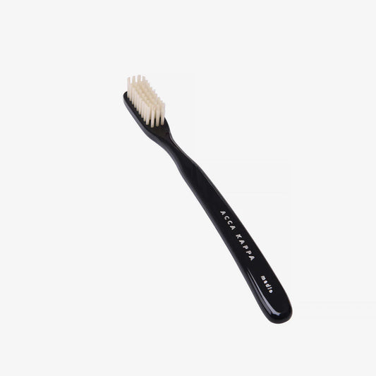 ACCA KAPPA Vintage Black Toothbrush Medium Nylon