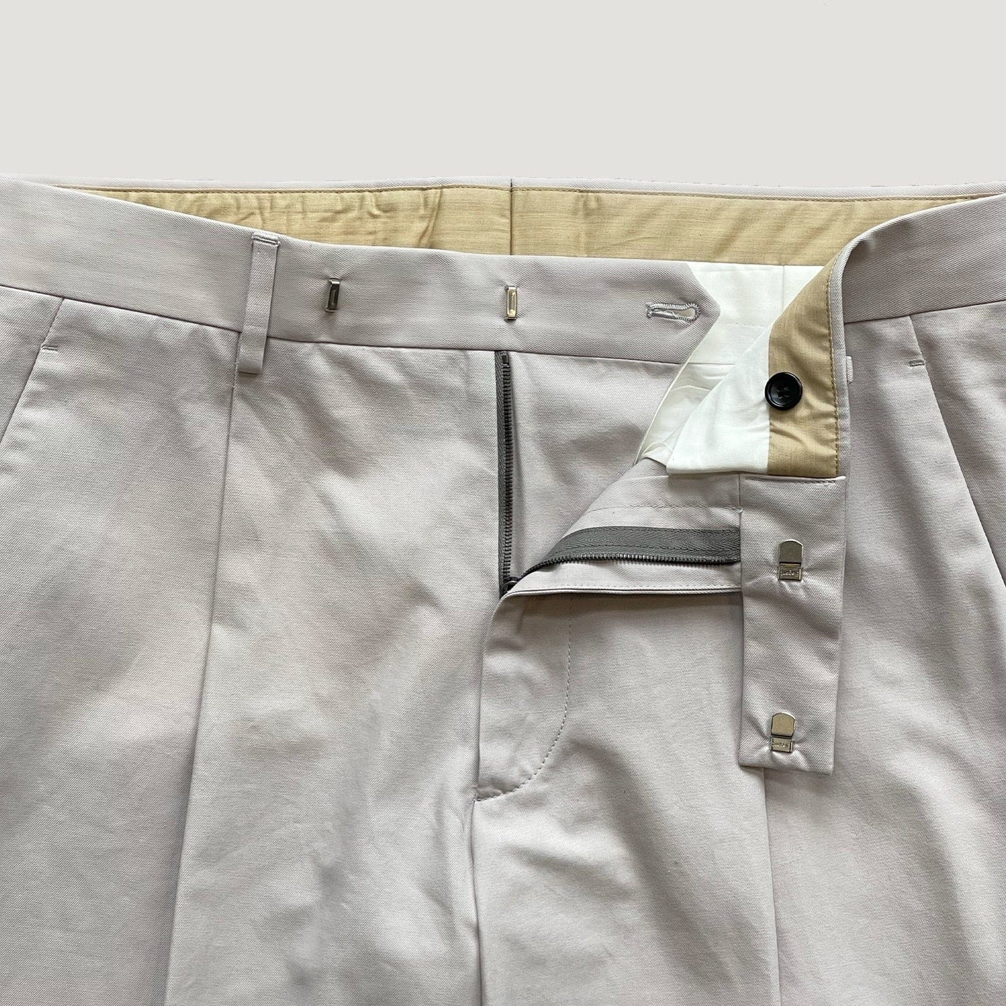 UNCOMMON MAN The David Trouser Stone