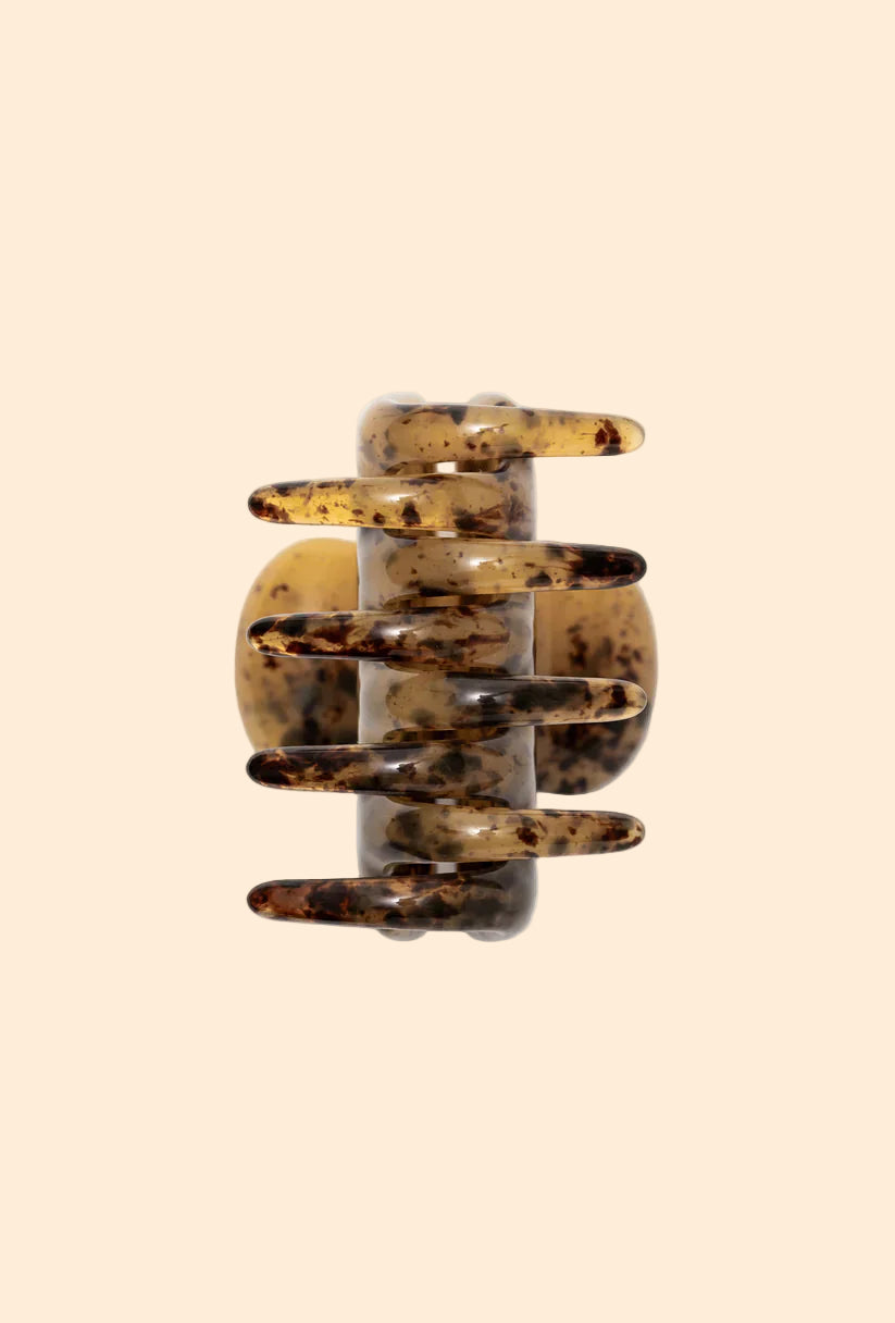 UNDO HAIRWARE No. 5 Claw Clip Tortoiseshell