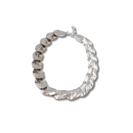 LINDSEY ALLEN Aegis Collar