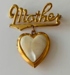 HOUSE OF GOOD MERCANTILE Mother Pearl Heart Perfumed Brooch
